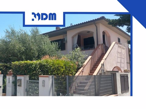 Appartamento in vendita a Campo nell'Elba