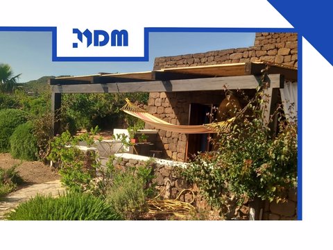 Appartamento in vendita a Pantelleria
